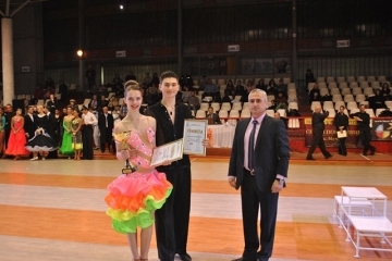 България с призови места на откритото световно първенство по спортни танци