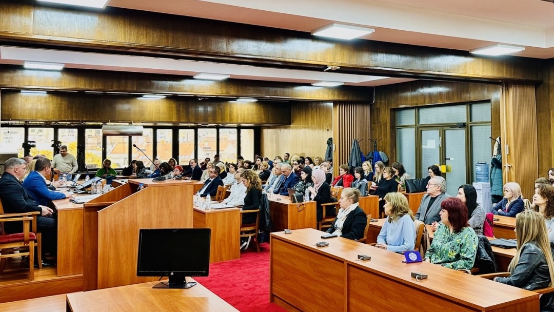 Институции и експерти се обединиха в Русе за по-сигурна онлайн среда за децата