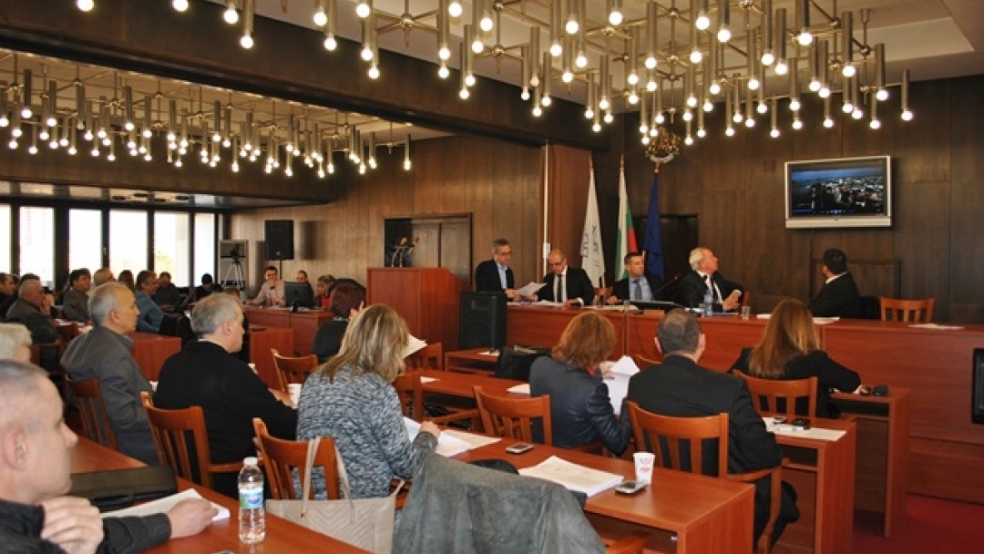 Сесията на Общинския съвет започна с новия имиджов клип за Русе 