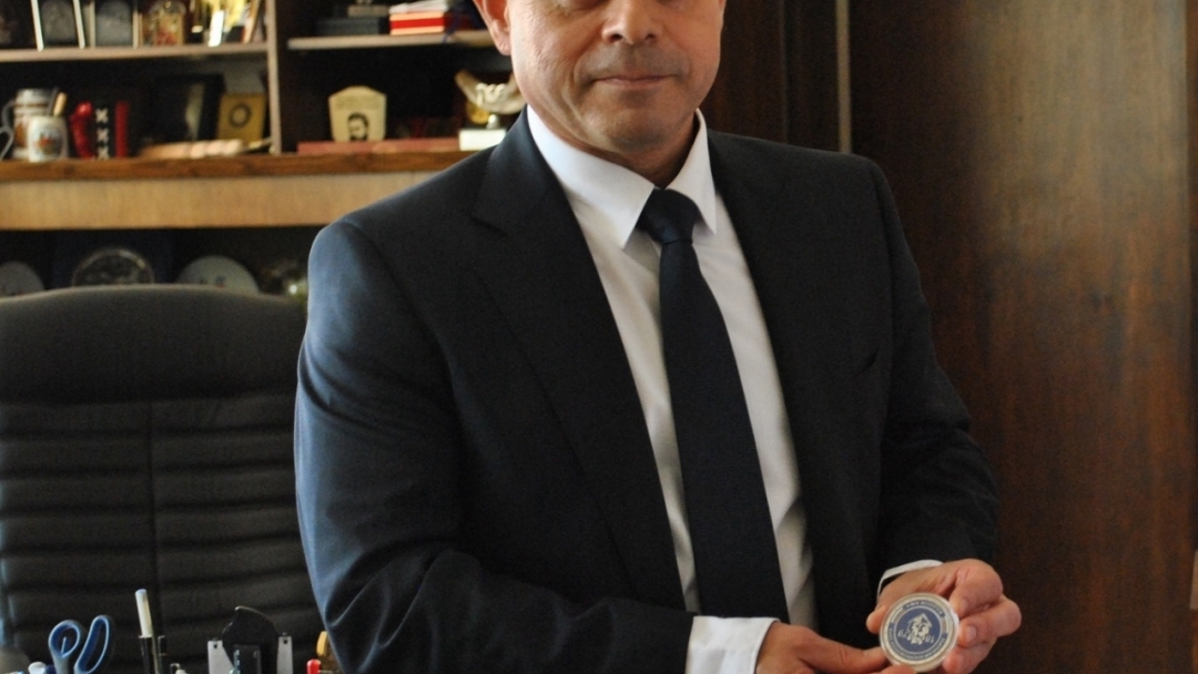 Кметът Пламен Стоилов награди трима военнослужещи по повод 135-та годишнина от създаването на военноморските сили