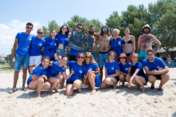 Доброволци от ОМД - Русе се включиха в подготовка за фестивал „Сардина“ в Гърция