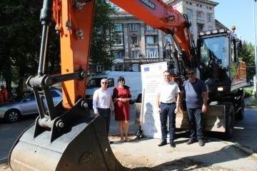 Състоя се символична първа копка на обект „Реконструкция и рехабилитация на пешеходната среда по ул. „Славянска“