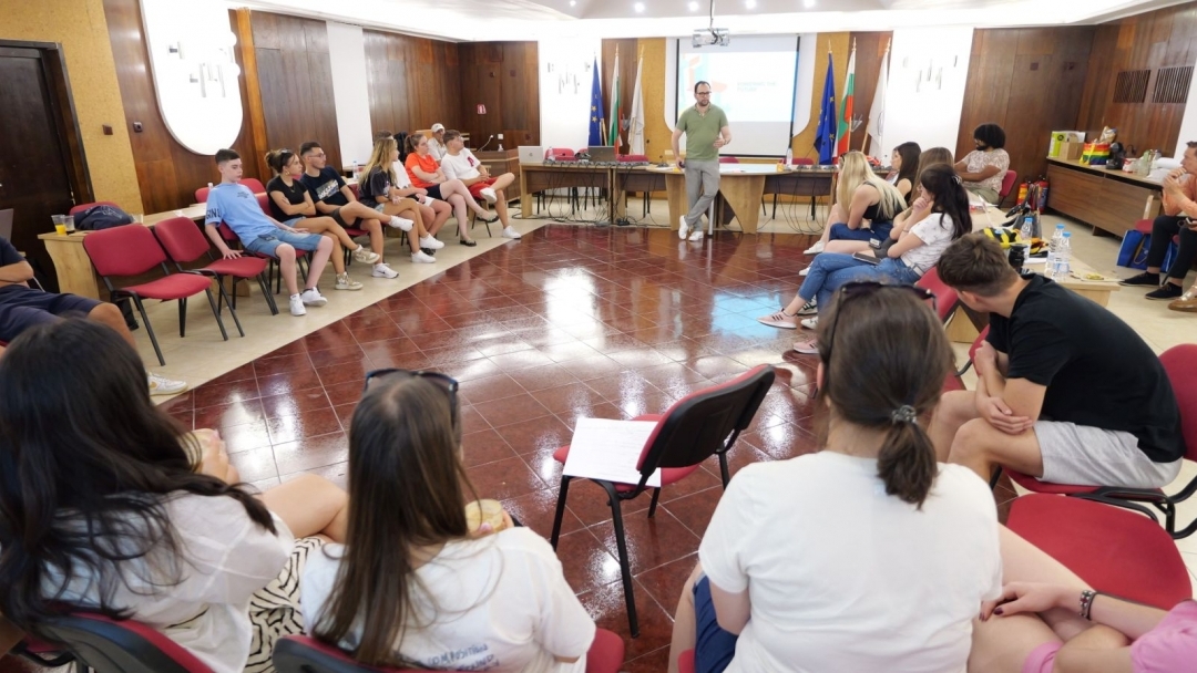 „Rivers of Peace 2025“ превърна Русе в европейска сцена на мир, младежко лидерство и междукултурен диалог