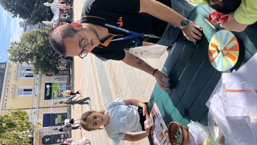 Флашмоб и демонстрации дадоха старт на творческия сезон в Младежкия дом