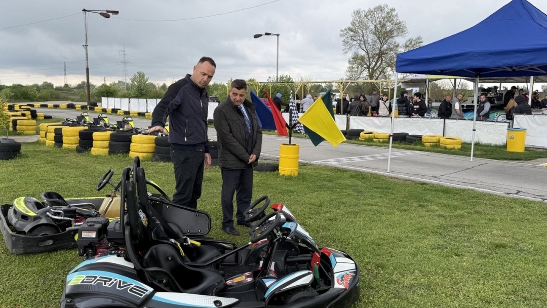 Русенският университет изгради площадка за обучение по пътна безопасност