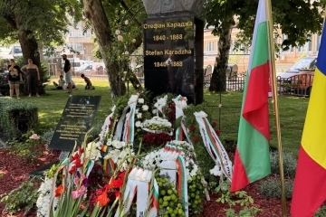 Бюст-паметник на Стефан Караджа беше открит в румънския град Тулча