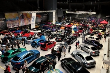 "MASKA" and "RUSE LIGHT & RHYTHM FEST" brought together Bulgarian and Romanian fans of cars, music and visual arts in Ruse
