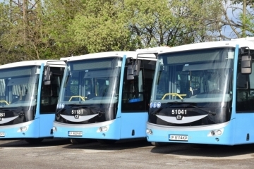 Четири автобусни линии в Русе с ново разписание за началото на учебната година