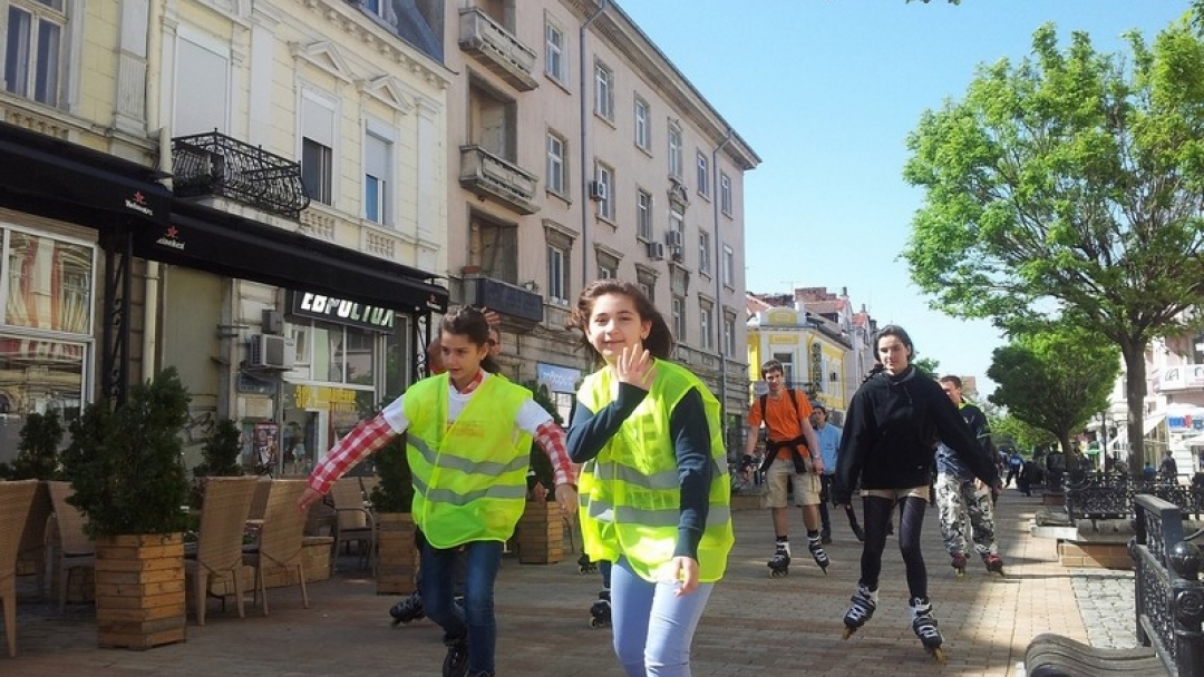 Русе събра любители на ролер спорта от България и Румъния