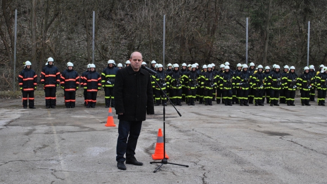 Русенски и гюргевски пожарникари демонстрираха съвместни действия при извънредни ситуации