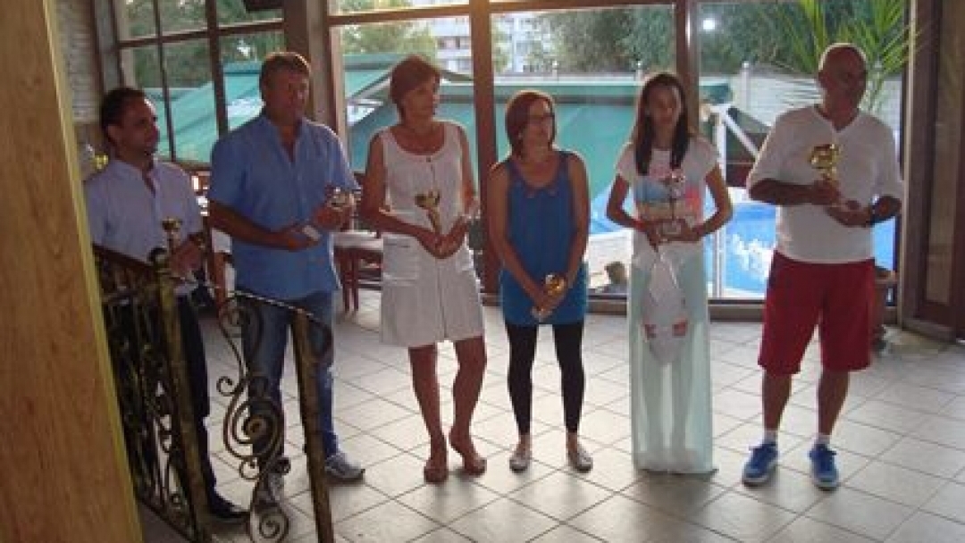 Зам.-кметът Иван Григоров връчи купите на победителите от волейболен турнир