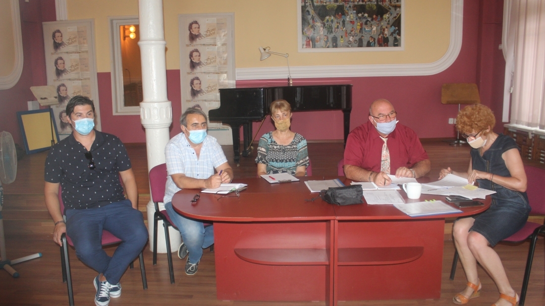 Община Русе се подготвя за началото на учебната година