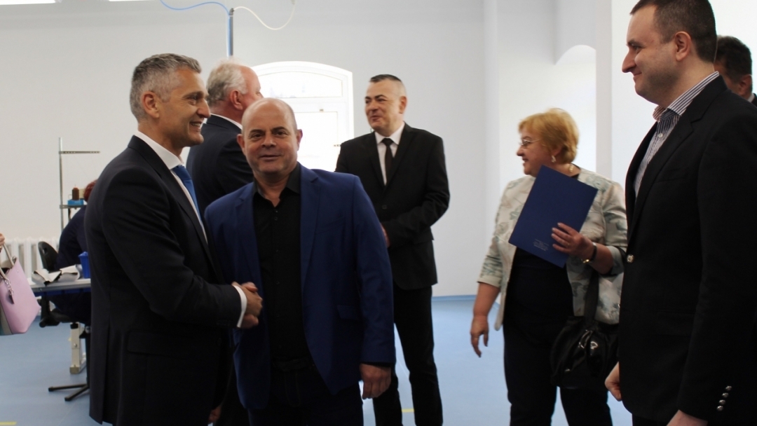 Кметът Пламен Стоилов присъства на откриването на нов център за обучение към фирма „Бадер“ 