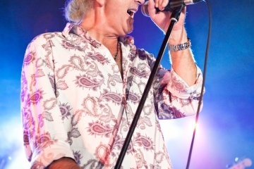 Джон Лоутън пее тази събота в Русе