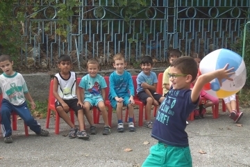 Малчугани участваха в турнир по волейбол в ДГ „Незабравка“