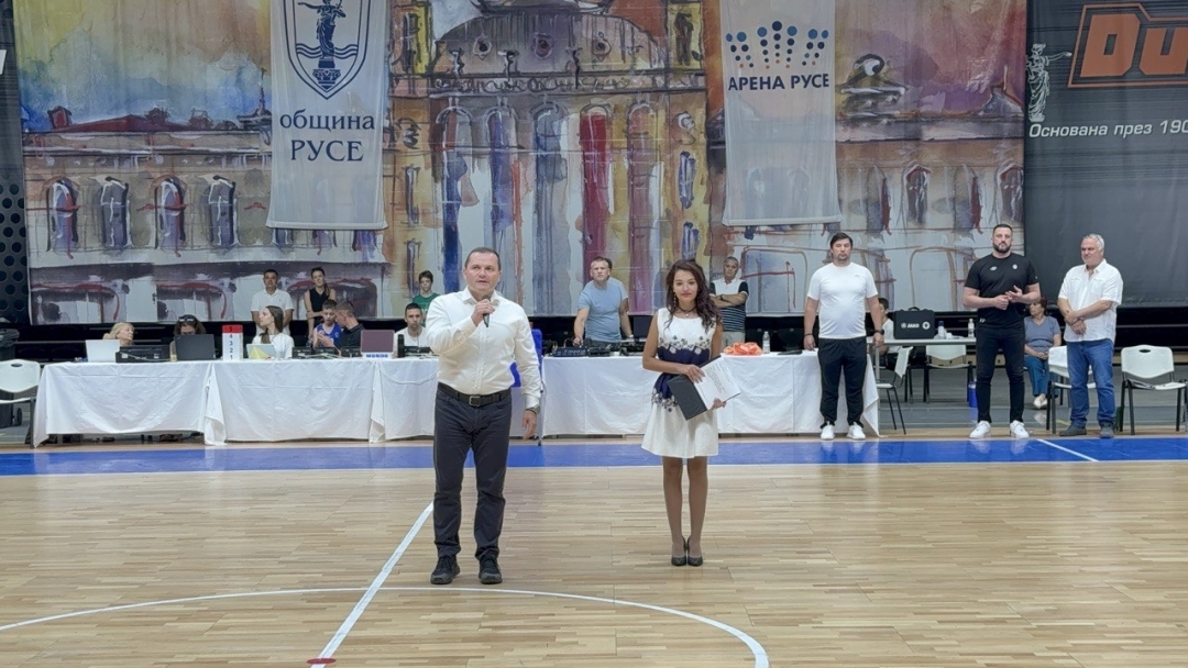 България победи Румъния със 78:76 в оспорван баскетболен двубой по случай 10 години „Арена Русе“