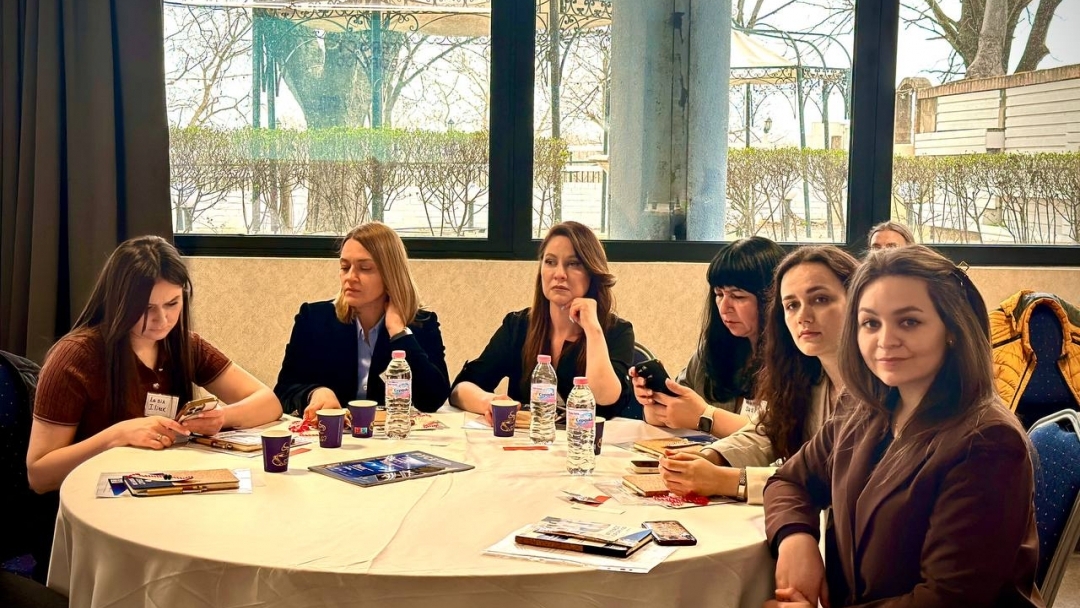 Димитър Недев откри международен лекарски форум по онкология