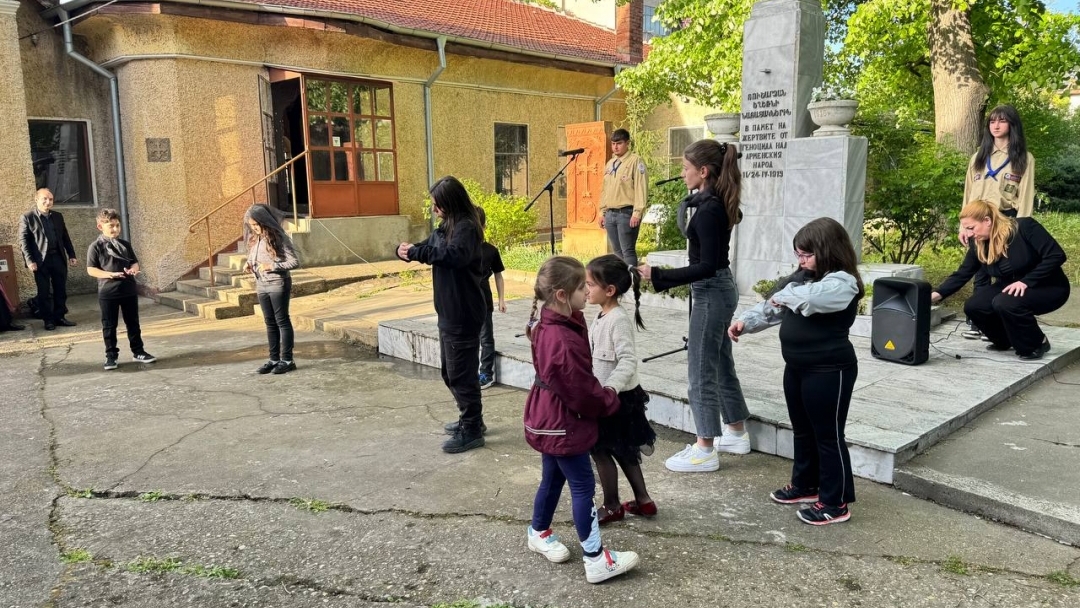 Русе отбеляза 111 години от Геноцида над арменския народ с възпоменателна церемония