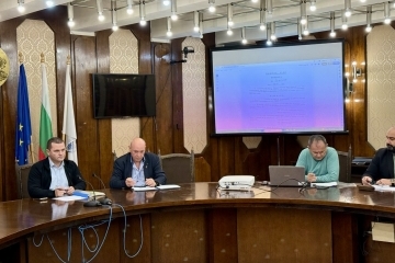 Готовността за посрещане на зимата обсъдиха кметовете в община Русе и снегопочистващите фирми