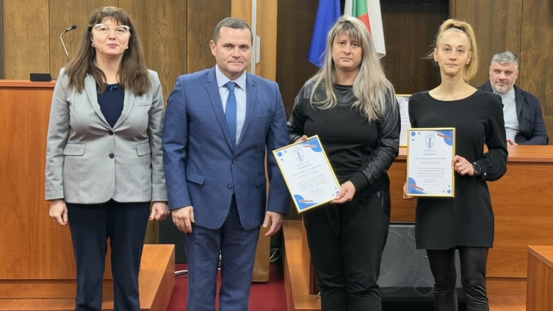 Първенци в Ученическите игри бяха наградени от кмета Пенчо Милков