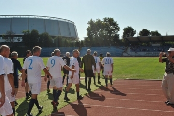 40 години от легендарния мач „Дунав“ – „Рома“ отбелязаха ветерани в Русе