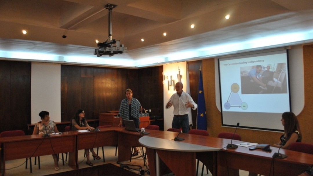 Работна среща анализира състоянието на социалните услуги в България и Холандия