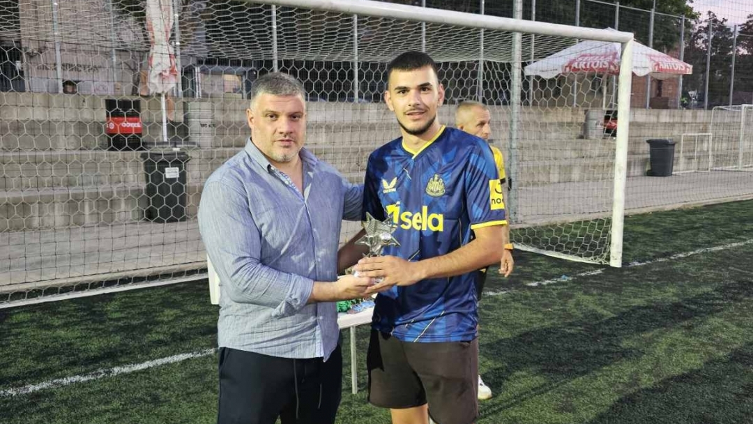 „Мечките“ триумфираха на турнира по минифутбол за Купата на Община Русе 2025