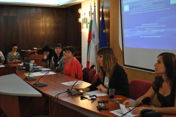 Информационен ден по реализирания от Община Русе проект „Звено за услуги в домашна среда” се проведе днес