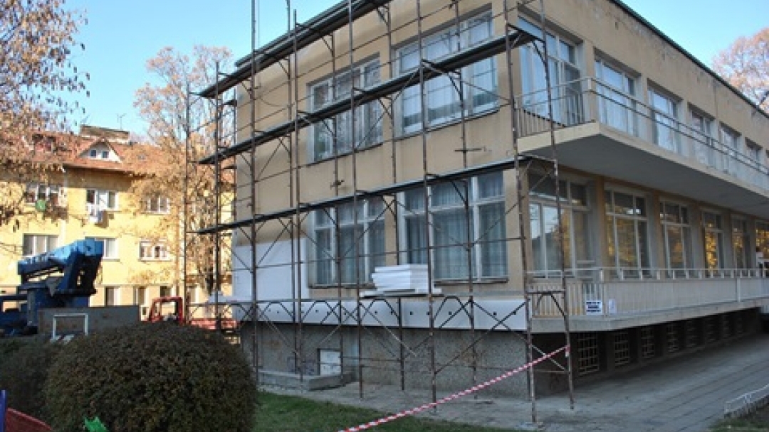 Започнаха строително-монтажните дейности в ЦДГ „Чучулига“