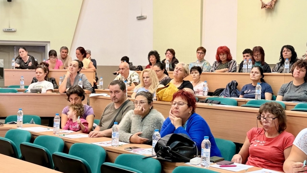 В Русе обсъдиха пилотен модел за интегрирана подкрепа на деца с комплексни здравни потребности
