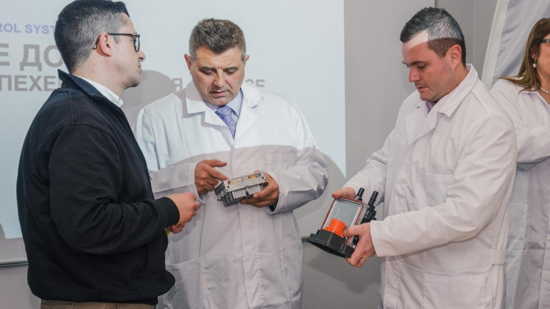 Mayor Pencho Milkov visited the production base of the German company "Eberspecher''