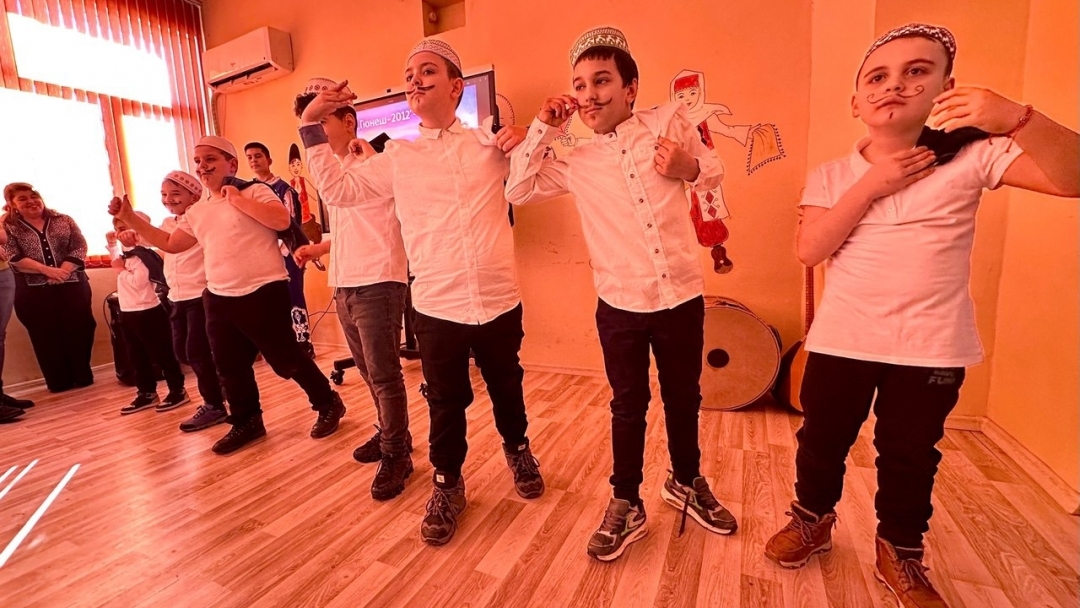 Международният ден на майчиния език беше отбелязан в Русе с концерта „Свят без граници“ на читалище  „Гюнеш – 2012“ 