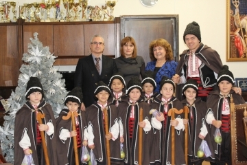 Коледарчета от детска градина „Синчец“ - кв. 