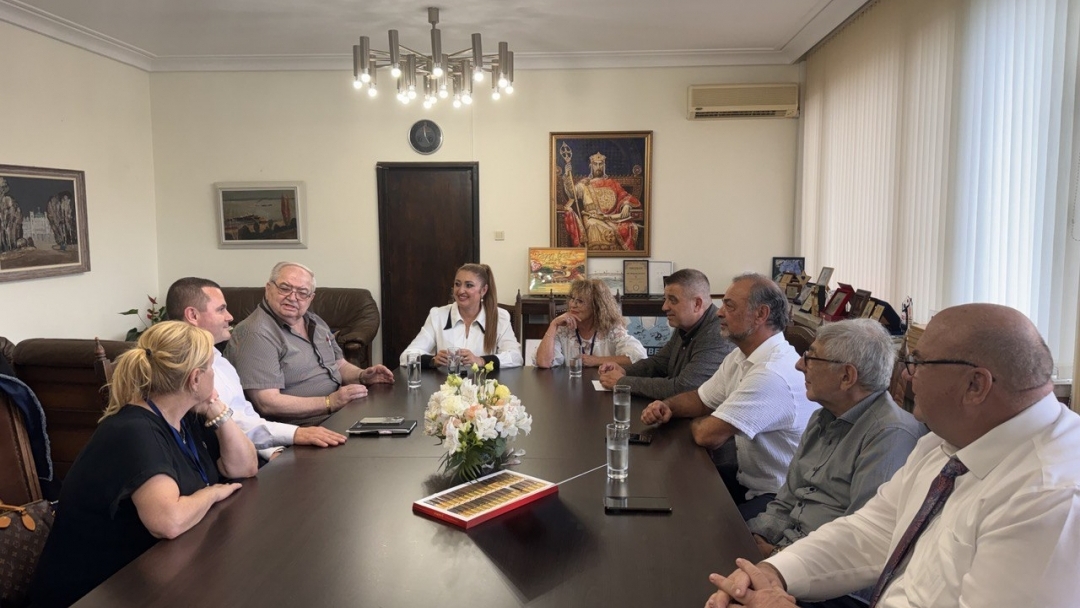 Mayor Pencho Milkov met with the jury of the "Northern Lights" competition