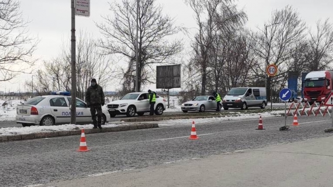 Бланка на декларация за придвижване през КПП в областните градове