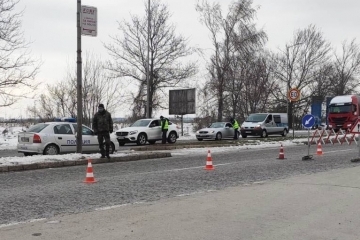 Бланка на декларация за придвижване през КПП в областните градове