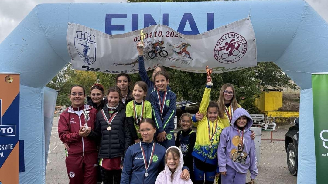Ruse competitors won 10 medals and the main prize in the "Ruse Cup" tournament