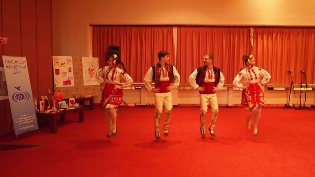 Над 300 творби в конкурса за 'Валентинка' и 'Фотовалентинка' 