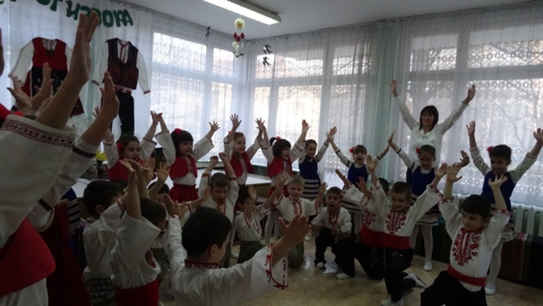 В детска градина „Чучулига“ отпразнуваха Благовещение