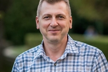 Кунчо Кунчев остава начело на „Общински пазари“