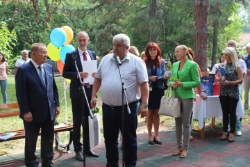 Заместник-кметовете Иван Григоров и Наталия Кръстева присъстваха на откриването на новото отделение по педиатрия в УМБАЛ-Русе