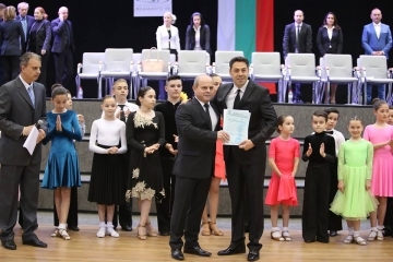 Кметът Пламен Стоилов откри Националния турнир по спортни танци