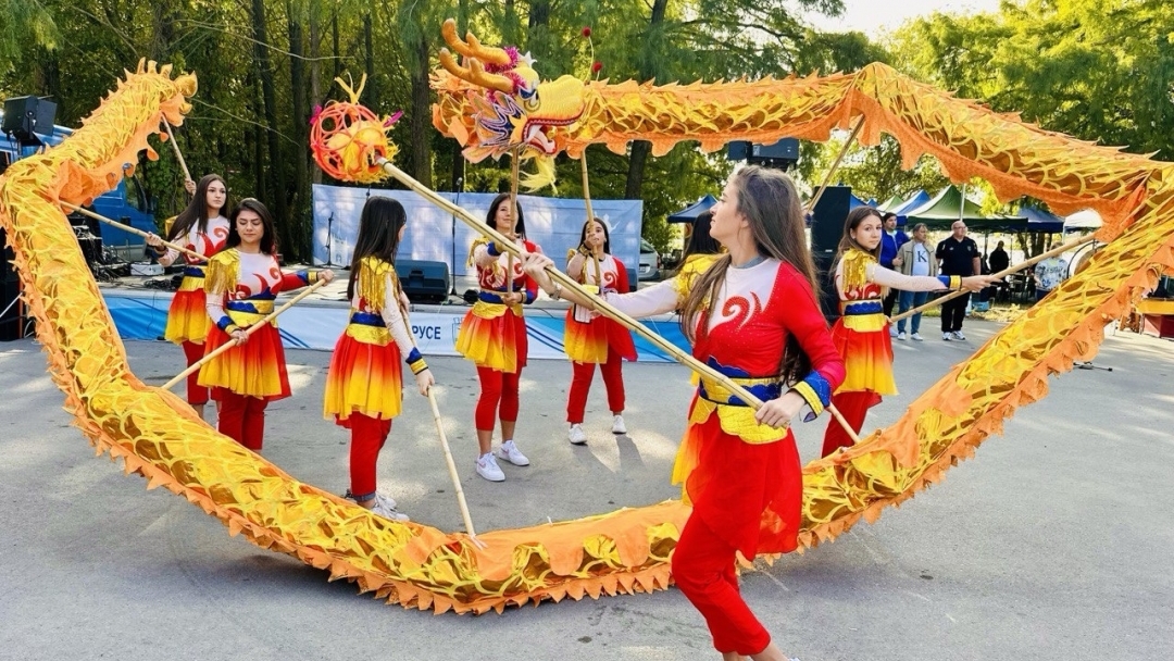 The Mayor of Ruse and the Ambassador of China opened the second edition of the Dragon Boat Festival