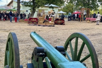 Деветият Комитски събор събра стотици родолюбци в село Червена вода