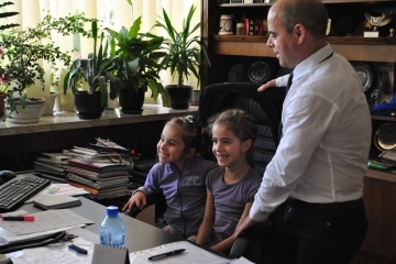 Кметът Пламен Стоилов пожела успех на малките спортисти от клуб „Акро“