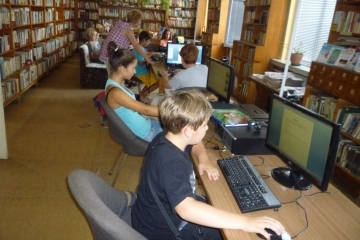 Лято в библиотеката