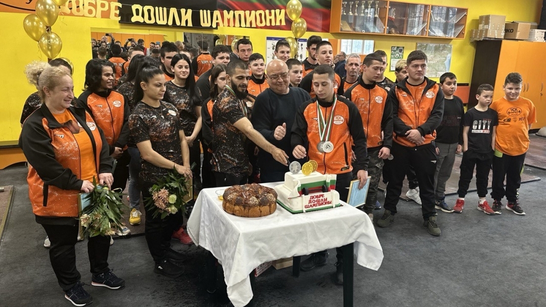 Ruse welcomed the medalists from the European Weightlifting Championship