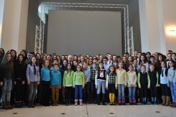 Над двеста ученици получиха грамоти на Церемонията за даровити деца