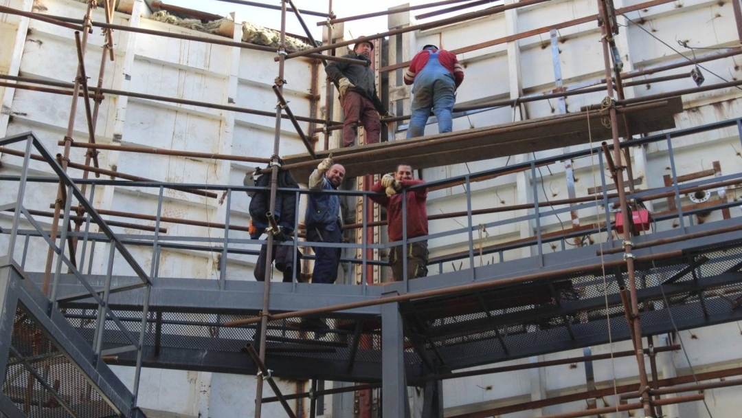 Кметът Пенчо Милков провери на място работата на новоизградената сероочистваща инсталация на „Топлофикация Русе“