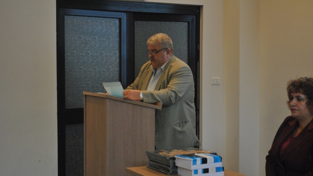 Заместник-кметът Иван Григоров поздрави организаторите на Международен семинар на Русенската митрополия